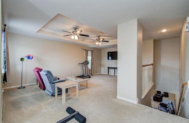 21522 Amesbury Meadow Ln, House other with 5 bedrooms, 3 bathrooms and 2 parking in Spring TX | Image 9