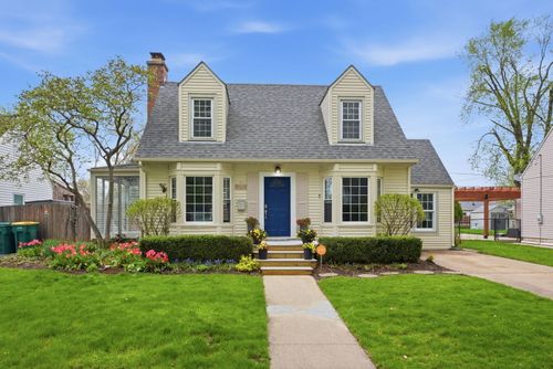 1311 Oneida St, Joliet, IL, 60435-6845 | Card Image