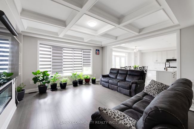 1476 Mockingbird Sq, House other with 4 bedrooms, 5 bathrooms and 2 parking in Pickering ON | Image 10