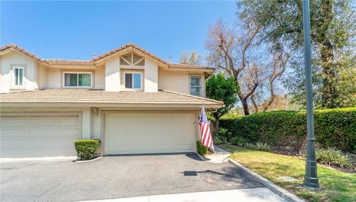25-5847 Rockinghorse, Irvine, CA, 92602 | Card Image