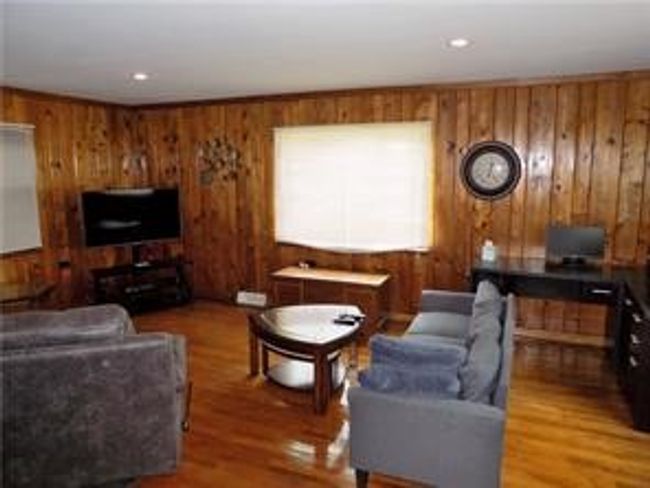 C - 33 Redstone St, Condo with 2 bedrooms, 1 bathrooms and null parking in Republic PA | Image 8