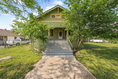 433 E Davilla St, Bartlett, TX, 76511-4279 | Card Image