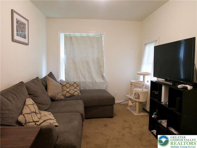 86 Garibaldi Ave, Home with 13 bedrooms, 9 bathrooms and null parking in Roseto PA | Image 10