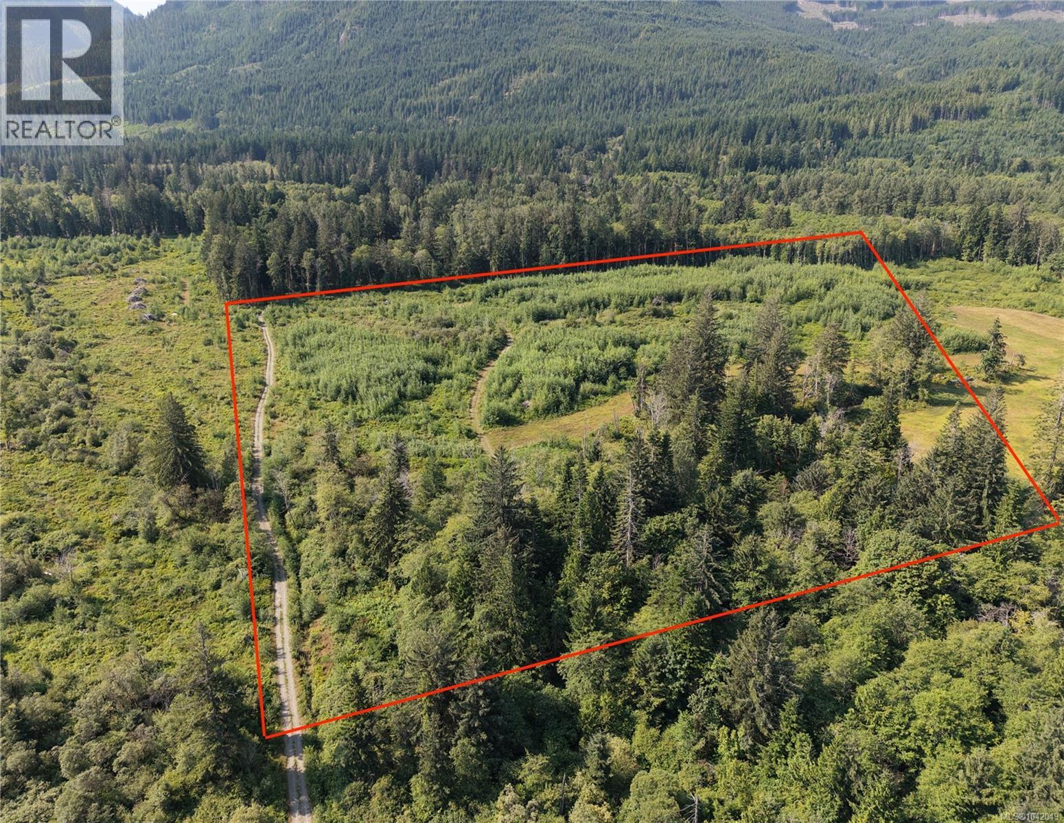 Land in Sayward 2