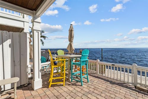 5026-5026 Coquina Key Dr Se, ST PETERSBURG, FL, 33705-4824 | Card Image