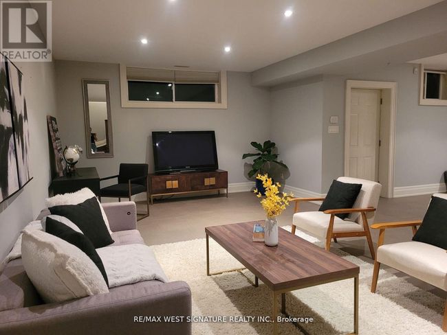 12 Gosling Rd, House other with 4 bedrooms, 4 bathrooms and 5 parking in Maple ON | Image 29