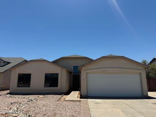 8743 W Sierra Vista Dr, Glendale, AZ, 85305-2061 | Card Image