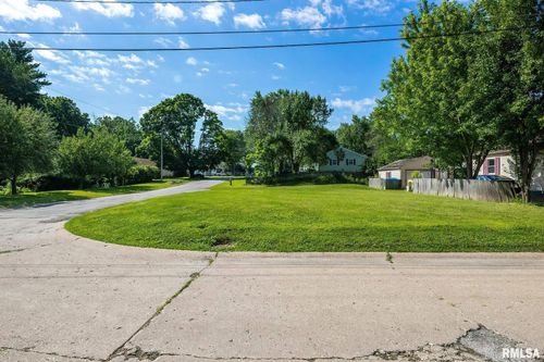 4216 13th Ave, Moline, IL, 61265 | Card Image