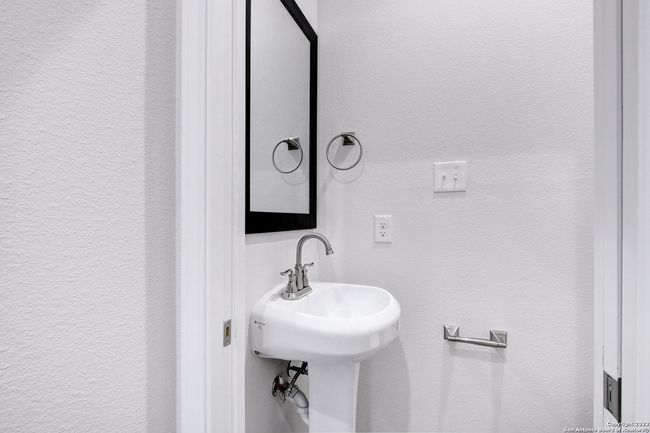 2514 Contour Dr, House other with 3 bedrooms, 3 bathrooms and null parking in Spring Branch TX | Image 28