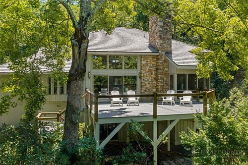 229 Cardinal Ct, Banner Elk, NC, 28604-8784 | Card Image