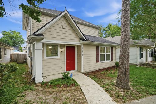 26872 Wellington Ct, Kingwood, TX, 77339-1432 | Card Image