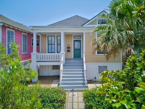 1709 Avenue N 1/2, Galveston, TX, 77550-8138 | Card Image