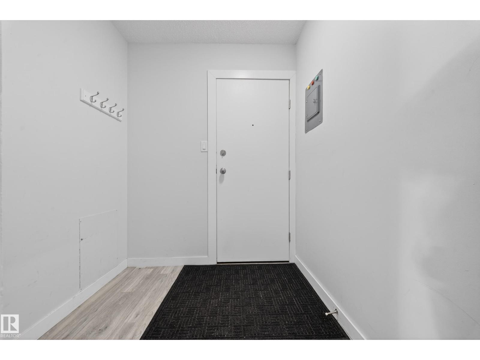 Residential in Edmonton 4