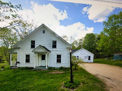 9 Mountain Rd, Gilmanton Iw, NH, 03837-4810 | Card Image