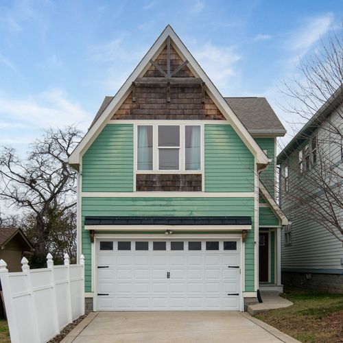 4016 Clifton Ave, Nashville, TN, 37209-2426 | Card Image