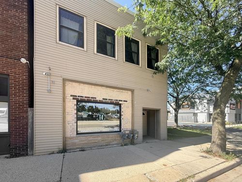 1333 N Dr Martin Luther King Jr Drive, Milwaukee, WI, 53212 | Card Image