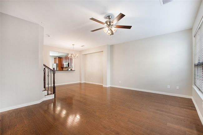 1511 Biltmore Ln, Townhouse with 3 bedrooms, 4 bathrooms and null parking in Irving TX | Image 9