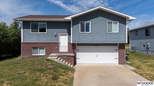 848 Barker Ln, Lincoln, NE, 68521-4645 | Card Image