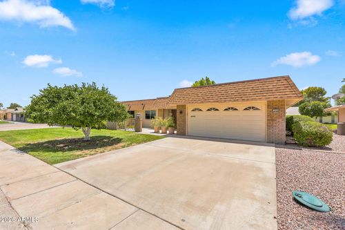 9705 W Sandstone Dr, Sun City, AZ, 85351-2058 | Card Image