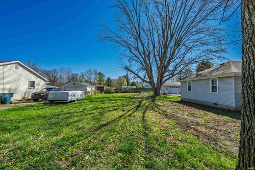 1112 S May Ave, Muncie, IN, 47302-2731 | Card Image