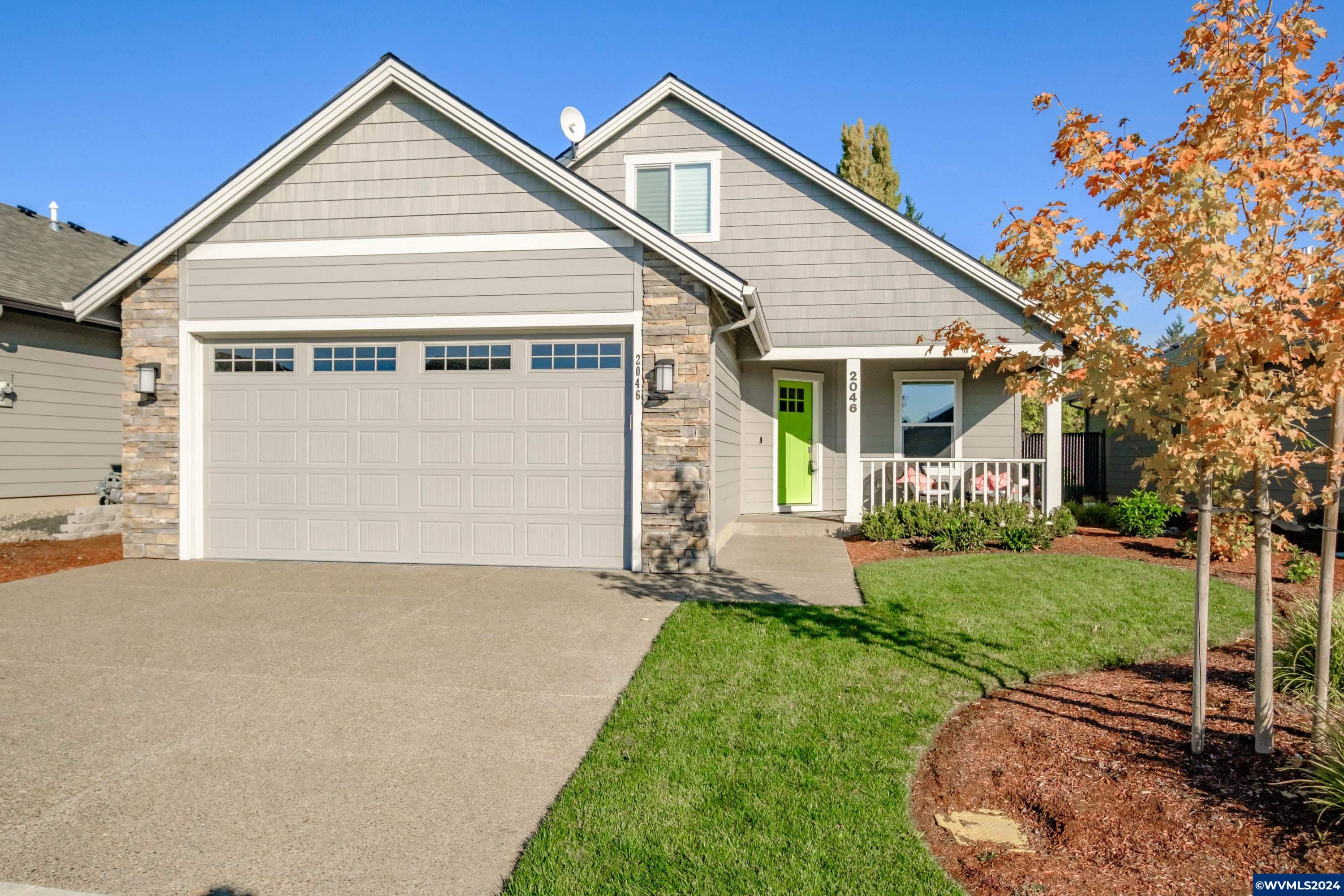 Academy St, Dallas, OR 97338
