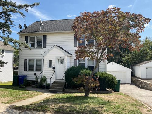 340 Knowlton St, Stratford, CT, 06615-5730 | Card Image