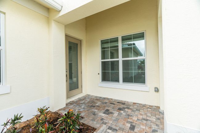139 Se Via Bisento, House other with 3 bedrooms, 2 bathrooms and null parking in Port St. Lucie FL | Image 8