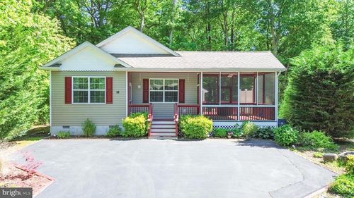 16 Juniper Ct, OCEAN PINES, MD, 21811-1678 | Card Image