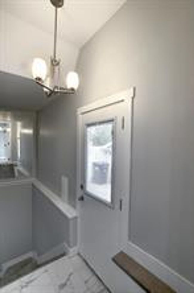 15 Haddock Rd Sw, House detached with 3 bedrooms, 3 bathrooms and 3 parking in Calgary AB | Image 50