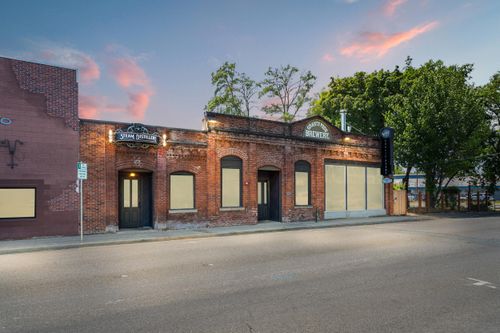 509 Sw G Street, Grants Pass, OR, 97526 | Card Image