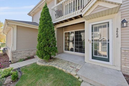 43-2668 Hidden Drive, Saint Francis, WI, 53235 | Card Image