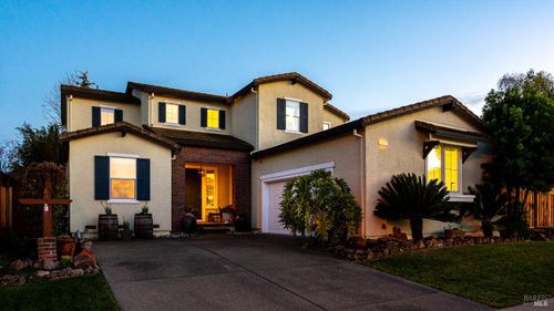 8414 Stomper Drive, Windsor, CA, 95492 | Card Image