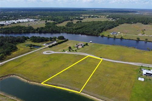 22728 Yellow Button Ln, ALVA, FL, 33920-1315 | Card Image
