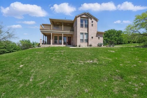 2931 Sonterra Dr, Cedar Hill, TX, 75104-8283 | Card Image