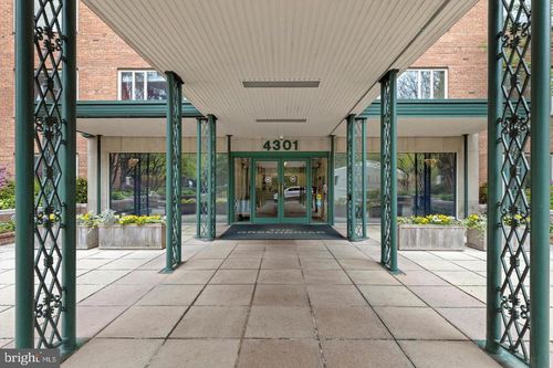 3011-4301 Massachusetts Ave Nw, WASHINGTON, DC, 20016-5564 | Card Image