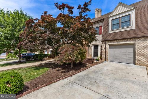 6308 Chaucer View Cir, ALEXANDRIA, VA, 22304-3545 | Card Image
