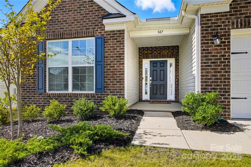147 Dubois Dr, Mooresville, NC, 28115-0176 | Card Image