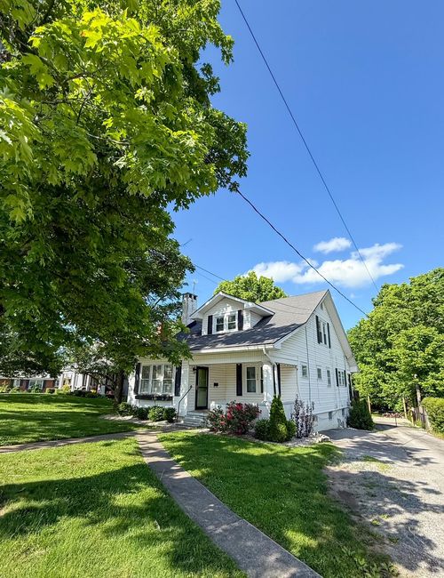 420 Danville Ave, Stanford, KY, 40484-1153 | Card Image