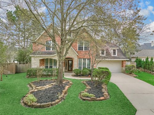 7 Vincent Ct, The Woodlands, TX, 77382-2061 | Card Image