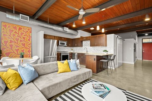 unit-114-2205 N Lamar Blvd, Austin, TX, 78705-4937 | Card Image