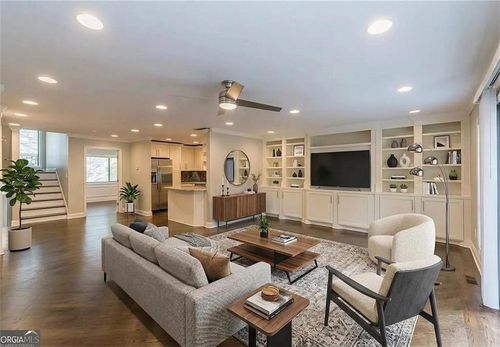 1885 D Youville Ln, Atlanta, GA, 30341-1472 | Card Image