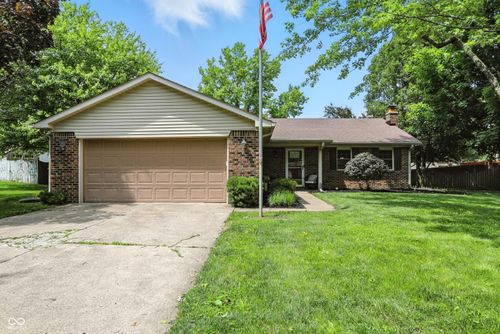 610 Front Royal Dr, Indianapolis, IN, 46227-2770 | Card Image