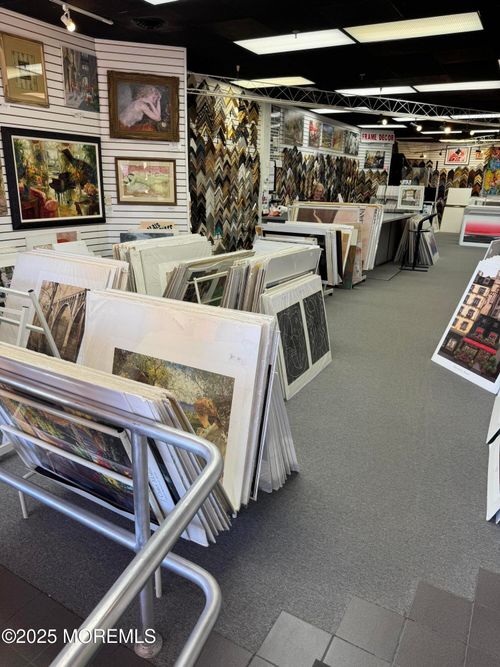 112 Us Highway 9, Morganville, NJ, 07751-1542 | Card Image