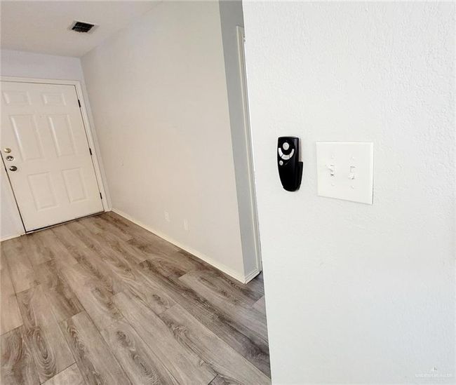 APT-4 - 417 E Ulex Ave, Condo with 2 bedrooms, 1 bathrooms and 2 parking in McAllen TX | Image 11