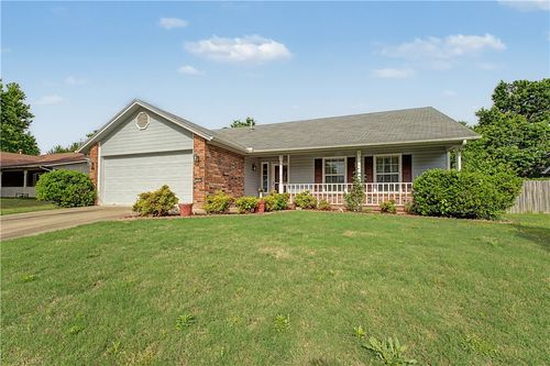 1884 N Albany Ln, Fayetteville, AR, 72704-5380 | Card Image