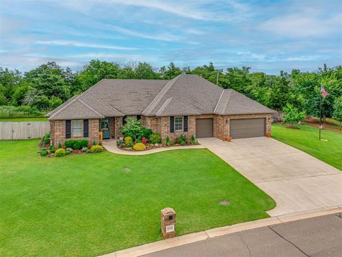 12052 Acorn Terrace, Guthrie, OK, 73044 | Card Image