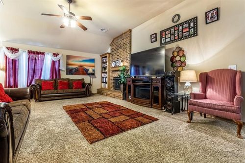 8205 Hillers Road, Oklahoma City, OK, 73132 | Card Image