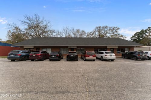 402-406b Harris Ave, Raeford, NC, 28376-3112 | Card Image