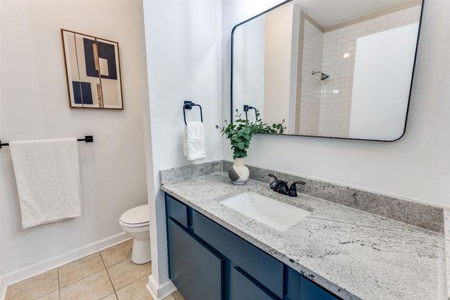 APT-1102 - 1201 Grove Blvd, Condo with 2 bedrooms, 3 bathrooms and 1 parking in Austin TX | Image 17