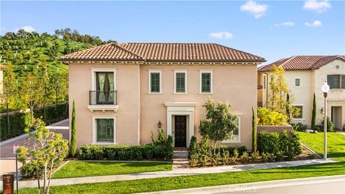 111 Winnett, Irvine, CA, 92602 | Card Image